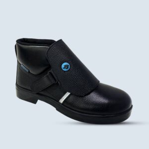 NW MOULDED LITE FLAP (A) Nitrile Rubber- Safety Shoe by Bata Industrials